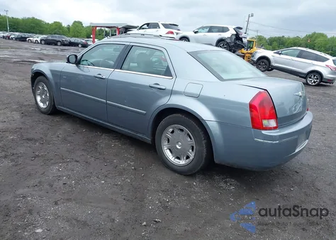 2006 Chrysler 300 Touring из США, поврежденный, VIN 2C3KA53G56H409597